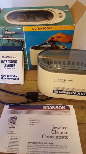 Branson Model B200 Tabletop Ultrasonic Jewelry Cleaner, 120V, 15 oz TESTED