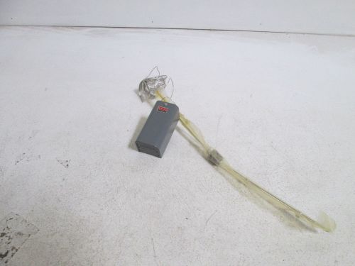 JOHNSON CONTROLS TEMPERATURE SWITCH A19AAC-33 *NEW OUT OF BOX *