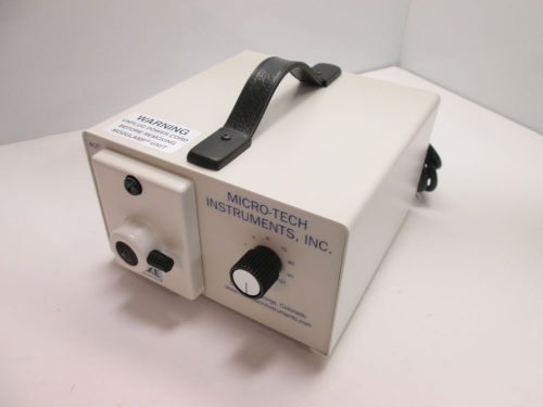 Micro-Tech Instruments EKE Microscope Light Source, Input: 115-120VAC 60Hz 3A
