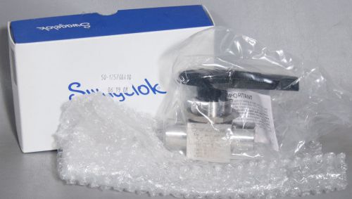 New swagelok ss-45f8 1/2&#034; fnpt manual 2-way ball valve, asm pn: 50-125708a10 for sale