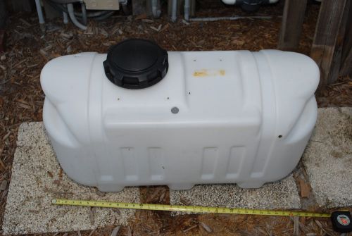 Poly spray or pressure wash tank, 24 gallon local pick up jacksonville florida for sale