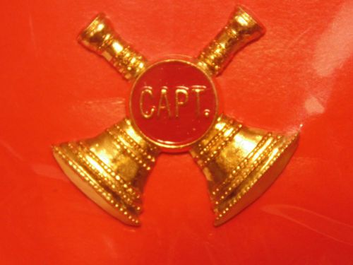 2 Bugle CAPT Collar Brass, Goldtone, brand new
