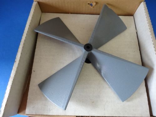 Young Grey Expanded Polystyrene 22cm x 30cm Propeller 08274