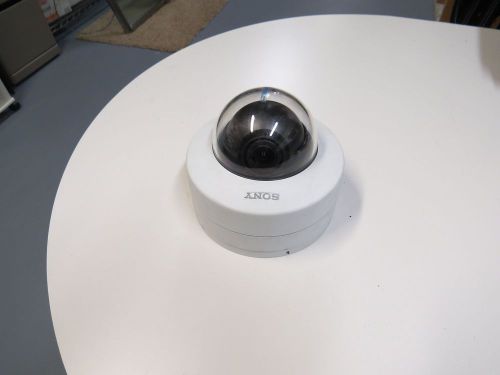 SONY IPELA SNC-DH140T Network 720p HD 1.3 MP Security Dome Camera