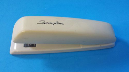 SWINGLINE Model 646 Full Size Stapler - White / Ivory Color (N4)