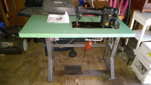 Singer High Speed Industrial Sewing Machine and Table