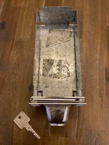 ESD C-22044 COIN BOX/VAULT W/KEY