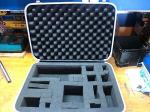 VINTAGE PLATT HARD PLASTIC CASE w/ Foam Equipment Case