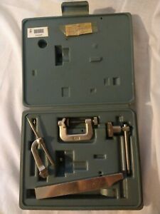 Army issued Ames  Dial Indicator 22-A Test Gage Machine Shop Tool vintage kit