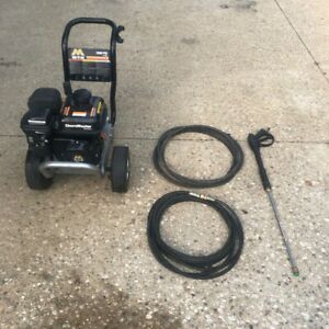 Mi-T-M  ChoreMaster Series Pressure Washer 3200PSI 2.4GPM Retail $800 Cincinnati