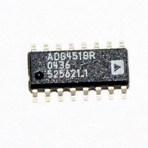 ADG451BR (ADG451) Analog Devices -  5 ? RON SPST SWITCH - 1 pcs