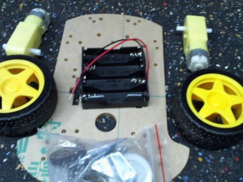 (1) Intelligent car chassis Tracing car Robot car chassis with code disk