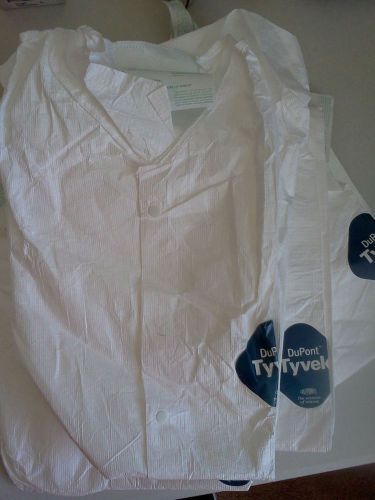 DuPont Large White Tyvek® ( 6 ea) Long Sleeve Shirt With Collar And 4 Snaps