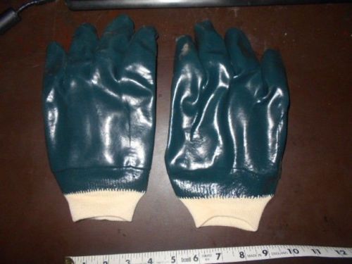 1 pairs green pvc coated gloves &#034;some irregularities and unknown manufacturer&#034; for sale