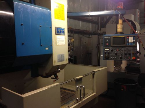 Kia kv40a cnc vertical machining center with 40 taper &amp; fanuc contols for sale
