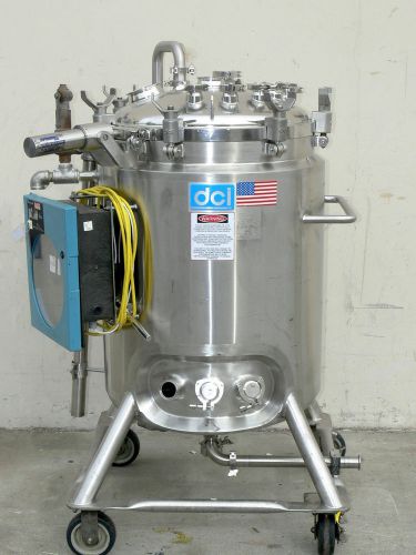 Dci 225 liter jacketed bio reactor, stainless steel tank max pressure @ 50 psi for sale
