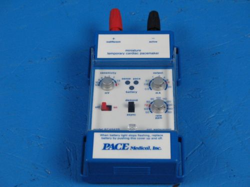 Pace Medical EC4542G Miniature Temporary Monitor with case and manuals