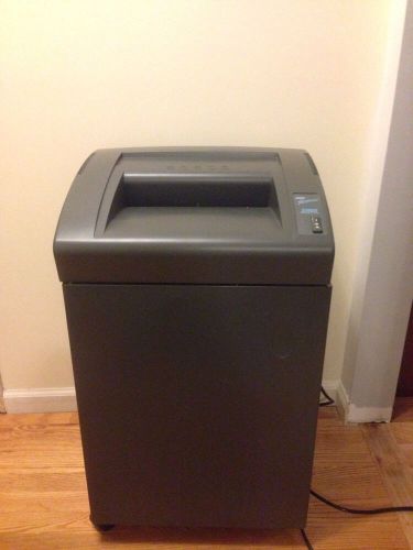 Gbc shredmaster 3260x heavy duty commercial cross cut shredder for sale