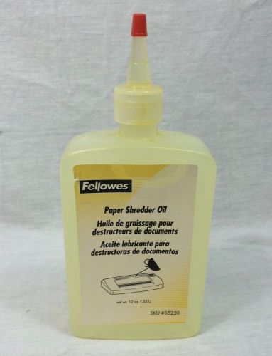 Fellowes Shredder Oil, 12 oz. Bottle with Extension Nozzle (35250)
