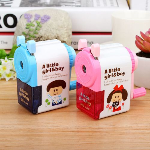 Deli Mechanical pencil sharpener machine Little Girl &amp; Boy manual sharpener Kids