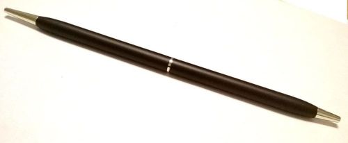 2 Desk Pens Executive Slim Style Black Matte Finish With Gold Color Accents.