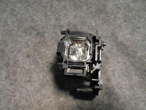 Sony lmp-c190  projector bulb for the sony vpl-cx80/85/86 and vpl-cx61/63 for sale