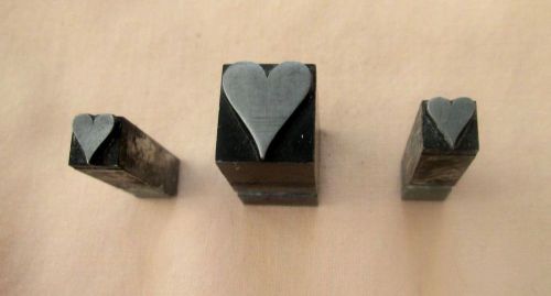 3 Small Hearts Printer&#039;s Blocks