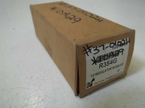 WATTS R35-02C REGULATOR 1/4 *NEW IN A BOX*
