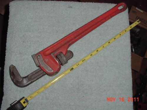 **EXCELLENT** LATE MODEL 18&#034; RIDGID PIPEWRENCH **FREE SHIPPING USA**