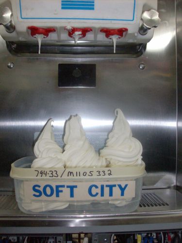 Taylor Ice Cream Yogurt Machine 794-33 water cooled 3 Phase 2011 recondition