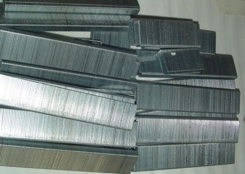 QTY 15000 pcs (3 boxes) BOSTITCH SL50351G 1-by-5/16-Inch 18-Gauge Staples