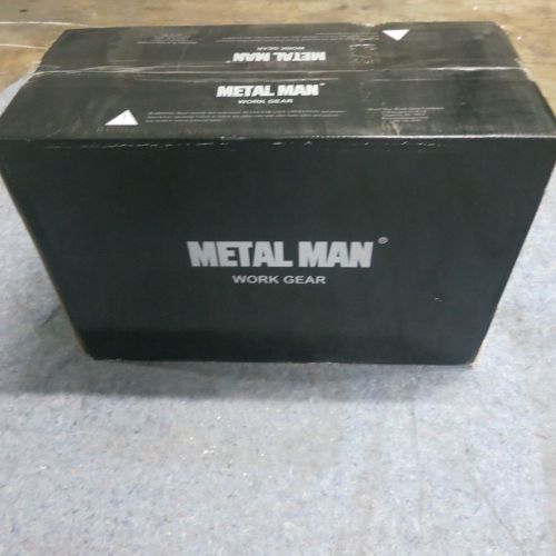 Brand New Metal Man Wire Feed Welder M130 with carry on cart