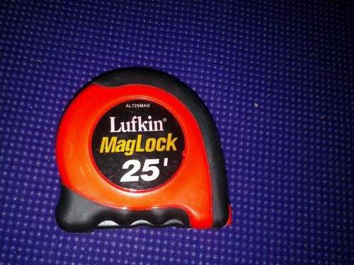 Lufkin maglock 25feet measuring tape