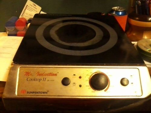 Mr. Induction™ Cooktop II SR-1151F by Sunpentown
