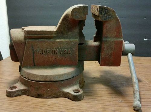 Columbian Professional Vise D46 M 6&#034; Jaw Swivel Base Made In The USA Used