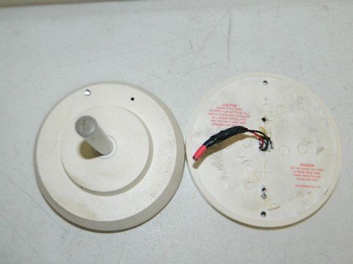 PYROTRONICS ID-60T-135 ADDRESSABLE SMOKE DETECTOR  WITH DB-3S BASE