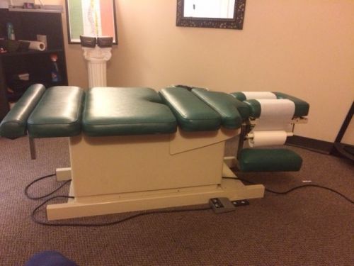 Hill Chiropractic Adjusting Table with Air Drops - Green
