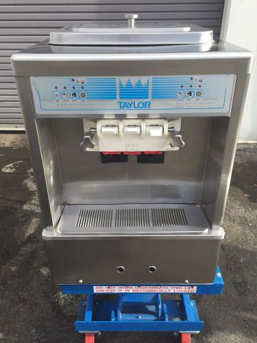 2012 taylor 161 soft serve ice cream frozen yogurt machine warranty 1ph air for sale