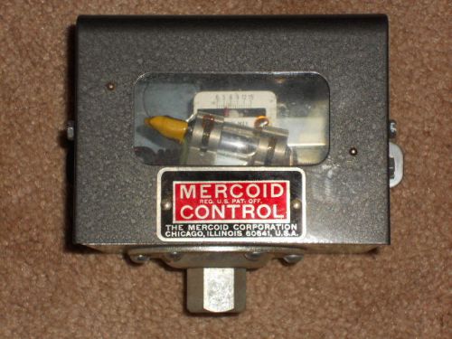 MERCOID CONTROL TYPE AS-9 STEAM PRESSURE CONTROL
