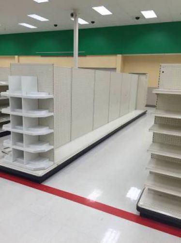 USED LOZIER GONDOLA SHELVING BEIGE AISLE SECTION