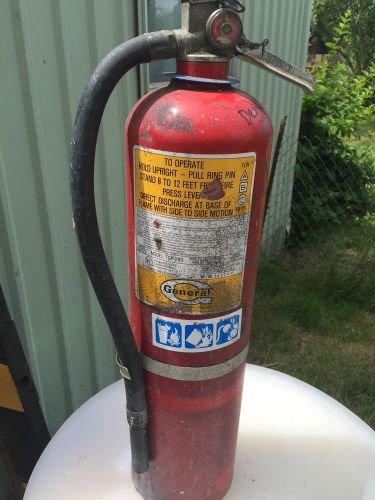 33 lb ABC fire extinguisher, dry chemical, nitrogen compressed