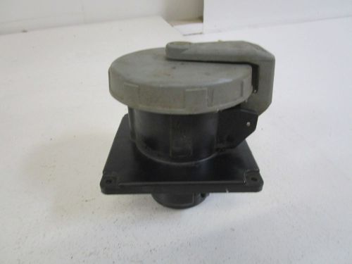 HUBBELL RECEPTACLE 4100R5W *USED*