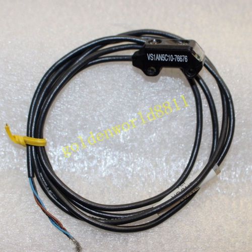 NEW BANNER Photoelectric Sensor VS1AN5C10-76676 for industry use