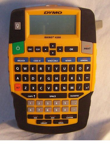 DYMO 4200 RHINO LABEL MAKER,  WITH RECHARGEABLE BATTERY AND CASE, A1 CONDITION.