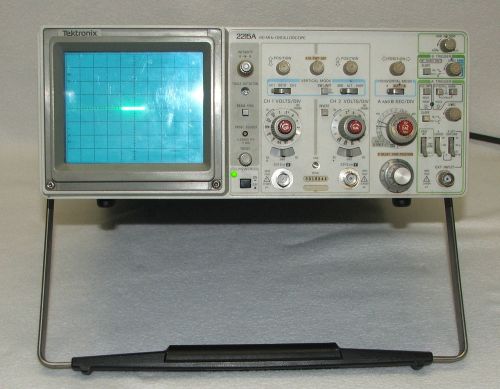 Tektronix 2215A 60MHz Dual Channel Analog Oscilloscope