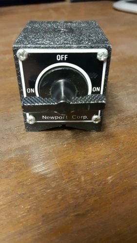 Newport MB-2 Magnetic Base / Optical Mount