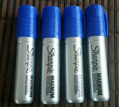 SHARPIE MAGNUM BLUE PERMANENT INK 4 PCS *NEW*