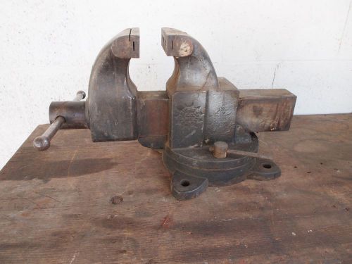 Vintage american scale red seal no. 65a 5&#034; vise - 110 lbs - heavy duty for sale