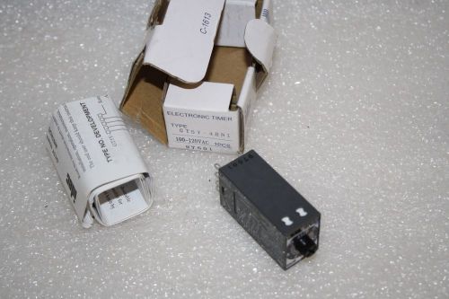 Idec gt5y-4sn1a100 relay 4pdt 3a 100v to 120vac plug-in for sale