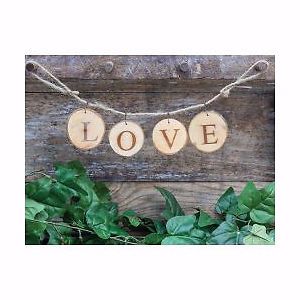 L-O-V-E Tag Garland (Each Tag 2 1/3&#034; Diameter)